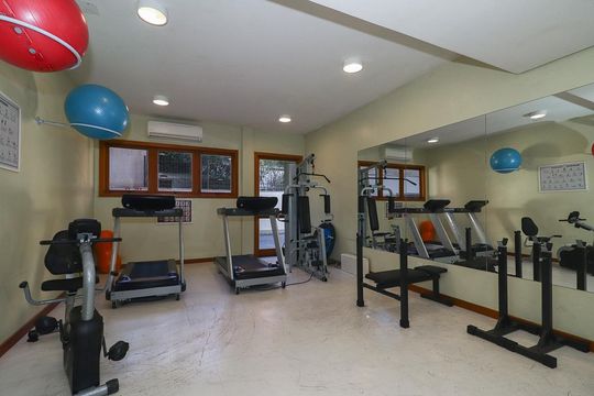 Área comum - Academia de apartamento à venda com 3 quartos, 223m² em Petrópolis, Porto Alegre