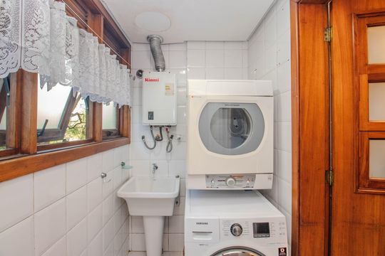 Área de Serviço de apartamento à venda com 3 quartos, 97m² em Rio Branco, Porto Alegre