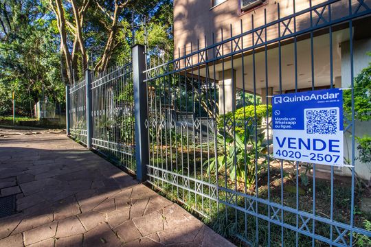 Fachada de apartamento à venda com 3 quartos, 97m² em Rio Branco, Porto Alegre