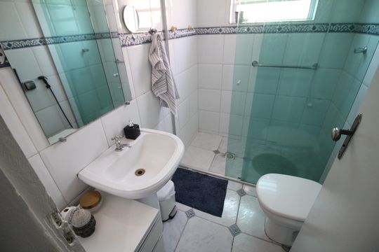 Banheiro de casa à venda com 4 quartos, 375m² em Riacho das Pedras, Contagem