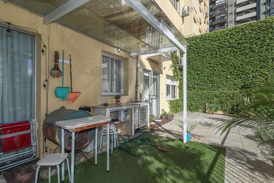 Garden de apartamento à venda com 1 quarto, 51m² em Auxiliadora, Porto Alegre