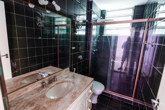Banheiro de apartamento à venda com 3 quartos, 90m² em Vila Isabel, Rio de Janeiro