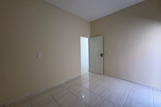 Quarto 2 de casa à venda com 2 quartos, 59m² em Jardim Bertioga, Várzea Paulista