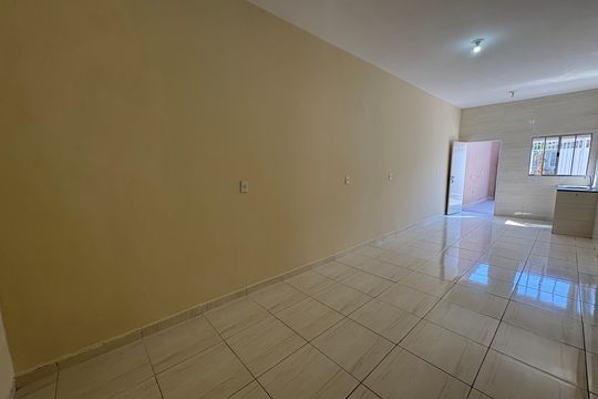 Casa à venda com 2 quartos, 59m² em Jardim Bertioga, Várzea Paulista