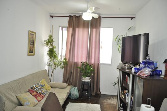 Apartamento à venda com 3 quartos, 55m² em Grajaú, Rio de Janeiro