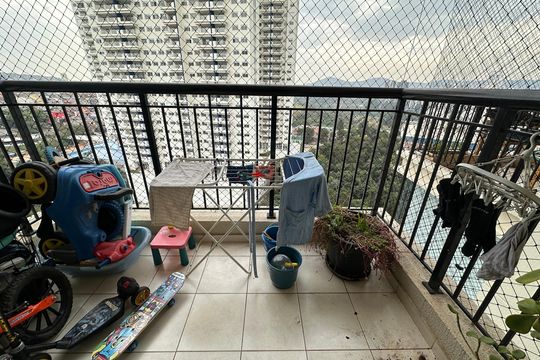Varanda de apartamento para alugar com 2 quartos, 68m² em Jardim Tupanci, Barueri