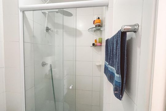 Banheiro de apartamento à venda com 2 quartos, 38m² em Vila Santa Maria, São Paulo
