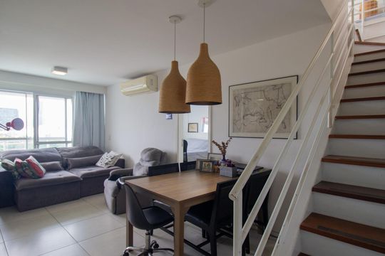 Apartamento para alugar com 2 quartos, 168m² em Recreio dos Bandeirantes, Rio de Janeiro
