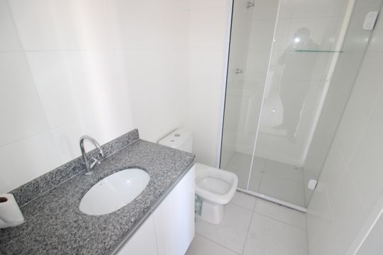 Banheiro de apartamento para alugar com 1 quarto, 34m² em Tucuruvi, São Paulo