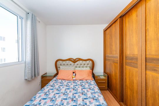 Quarto 1 de apartamento para alugar com 2 quartos, 45m² em Chácara Cotia, Contagem