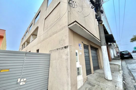 Fachada de casa para alugar com 4 quartos, 530m² em Americanópolis, São Paulo