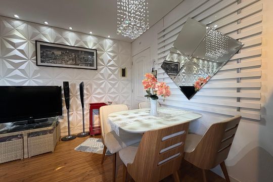 Sala de apartamento à venda com 2 quartos, 104m² em Jardim Ana Maria, Santo André