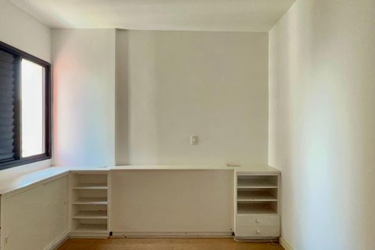 Suite de apartamento à venda com 2 quartos, 70m² em Pinheiros, São Paulo