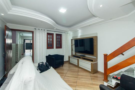 Casa à venda com 3 quartos, 122m² em Parque Cruzeiro do Sul, São Paulo