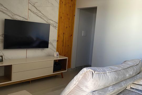 Casa à venda com 2 quartos, 100m² em Jardim Vitoria, Belo Horizonte