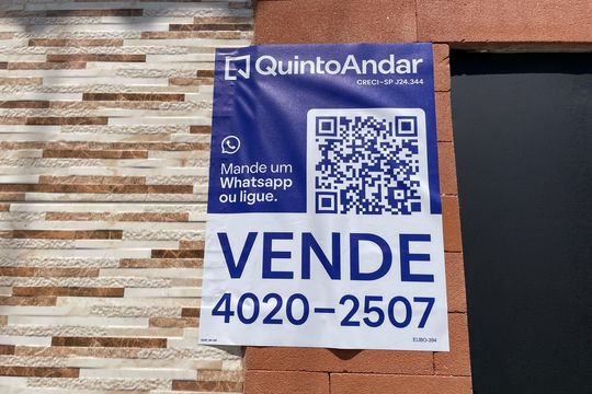 Placa  de casa à venda com 3 quartos, 140m² em Jardim Bonfiglioli, São Paulo