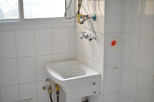 Área de Serviço de apartamento para alugar com 3 quartos, 77m² em Campestre, Santo André