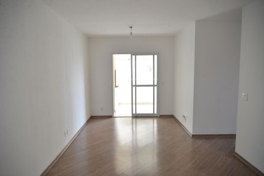 Sala de apartamento para alugar com 3 quartos, 77m² em Campestre, Santo André