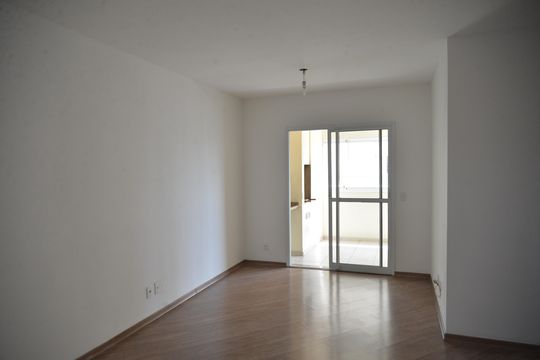 Sala de apartamento para alugar com 3 quartos, 77m² em Campestre, Santo André