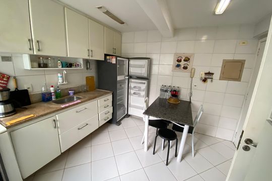 Cozinha de apartamento à venda com 2 quartos, 70m² em Jacarepaguá, Rio de Janeiro