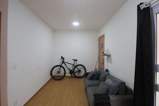 Sala de apartamento à venda com 2 quartos, 44m² em Estância Velha, Canoas