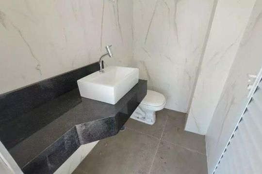 Casa à venda com 3 quartos, 186m² em Vila Alpina, Santo André
