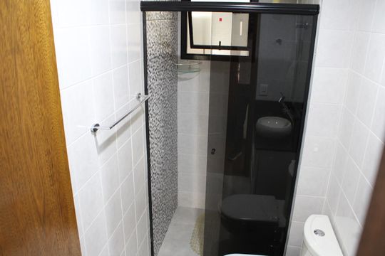 Banheiro Social de apartamento à venda com 3 quartos, 86m² em Jardim Analia Franco, São Paulo