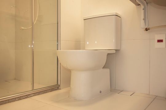 Banheiro de kitnet/studio à venda com 1 quarto, 25m² em Vila Clementino, São Paulo