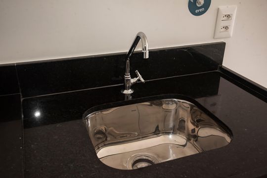 Cozinha de kitnet/studio à venda com 1 quarto, 25m² em Vila Clementino, São Paulo