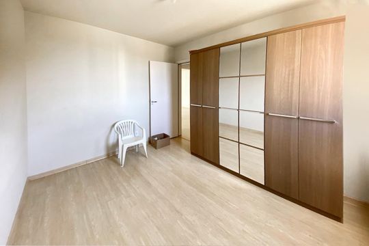 Quarto 1 de apartamento para alugar com 2 quartos, 60m² em Centro, Novo Hamburgo