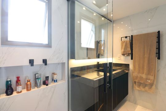 Banheiro da Suíte 2 de apartamento à venda com 3 quartos, 150m² em Vila Leopoldina, São Paulo