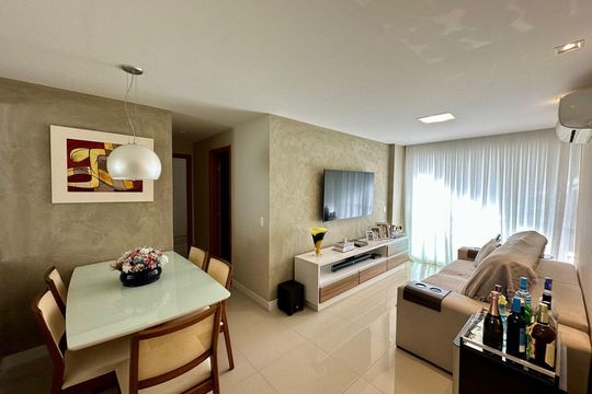 Sala de apartamento à venda com 2 quartos, 71m² em Recreio dos Bandeirantes, Rio de Janeiro