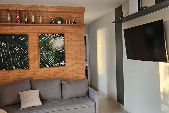 Sala de apartamento à venda com 2 quartos, 49m² em Vila Moinho Velho, São Paulo
