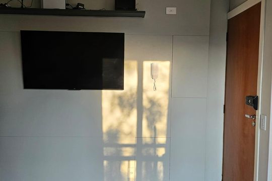 Sala de apartamento à venda com 2 quartos, 49m² em Vila Moinho Velho, São Paulo
