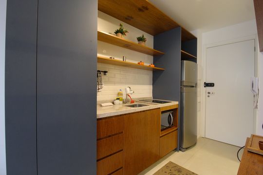 Cozinha de kitnet/studio à venda com 1 quarto, 30m² em Indianópolis, São Paulo