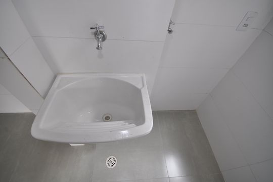 Área de Serviço de apartamento para alugar com 1 quarto, 27m² em Parque Vitoria, São Paulo