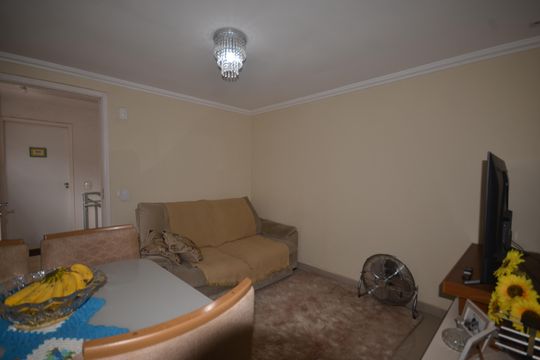 Sala de apartamento para alugar com 2 quartos, 45m² em Campo Grande, Rio de Janeiro
