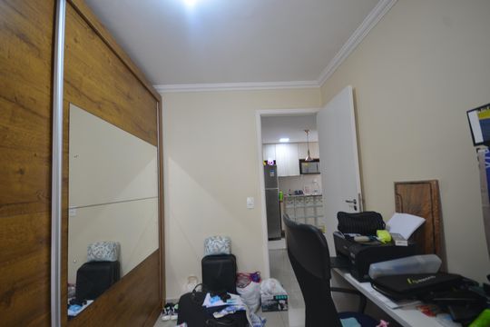 Quarto 1 de apartamento para alugar com 2 quartos, 45m² em Campo Grande, Rio de Janeiro
