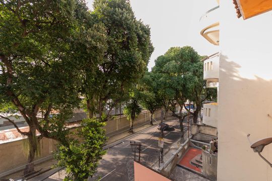 Vista Quarto 1  de casa à venda com 5 quartos, 195m² em Imperial de São Cristóvão, Rio de Janeiro