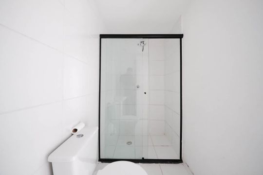 Banheiro de apartamento à venda com 2 quartos, 39m² em Vila Buenos Aires, São Paulo