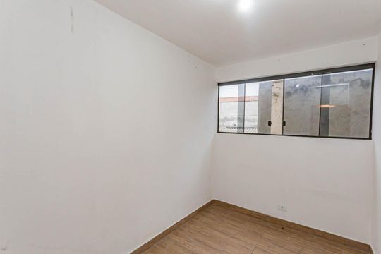 Quarto 1 de apartamento para alugar com 2 quartos, 50m² em Jardim Seckler, São Paulo