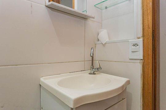Banheiro de apartamento para alugar com 2 quartos, 50m² em Jardim Seckler, São Paulo