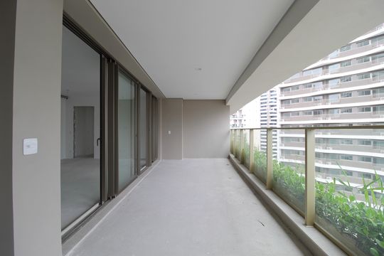 Varanda de apartamento à venda com 3 quartos, 151m² em Indianópolis, São Paulo