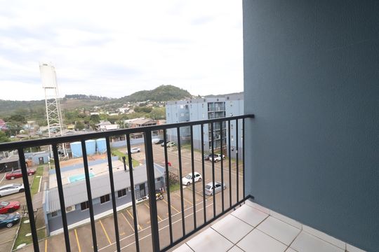 Quarto 01 sacada de apartamento para alugar com 2 quartos, 66m² em Roselândia, Novo Hamburgo
