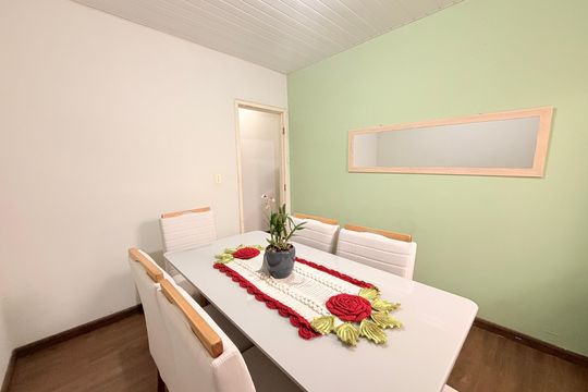 Casa à venda com 4 quartos, 150m² em Jardim Novo Mundo, Várzea Paulista