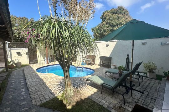 Quintal de casa de condomínio à venda com 5 quartos, 250m² em Barra da Tijuca, Rio de Janeiro