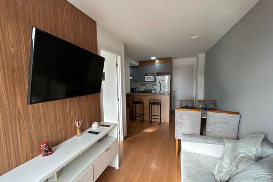 Sala de apartamento à venda com 1 quarto, 33m² em Encantado, Rio de Janeiro