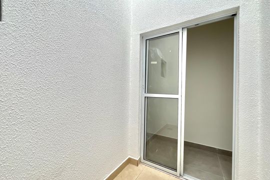 Jardim de Inverno  de casa à venda com 2 quartos, 53m² em Vila Paulista, São Paulo