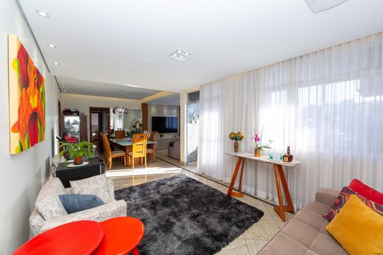 Apartamento à venda com 3 quartos, 130m² em Minas Brasil, Belo Horizonte
