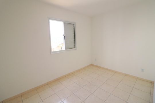 Quarto 2 de apartamento à venda com 2 quartos, 47m² em Quitaúna, Osasco